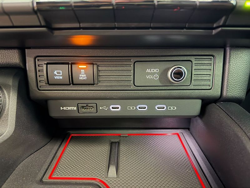 Toyota Land Cruiser 2.8L D-4D AWD J250 PRADO, PANO - fotka 22 z 33