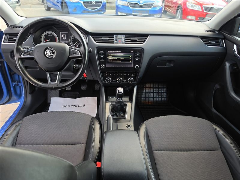 Škoda Octavia 1,4 TSi 110KW Style+ ALU TZ - fotka 25 z 45