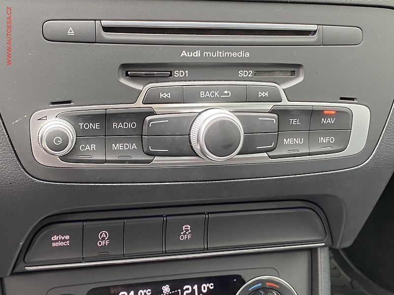 Audi Q3 (2015) 2.0 TFSi, Bixen, navi, TZ - fotka 15 z 17