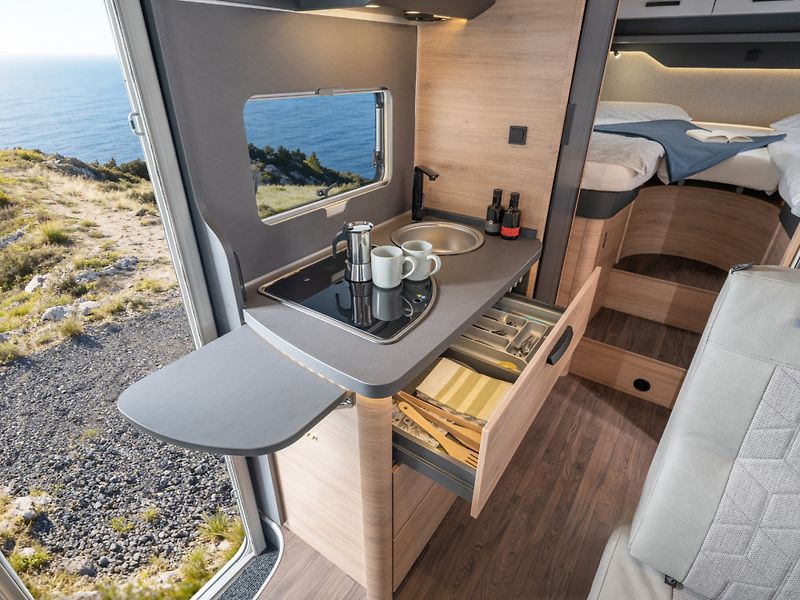 Knaus (2027) L!VE WAVE 650 MEG Platinum Sel - fotka 3 z 7