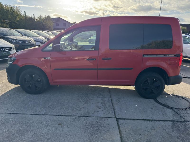 Volkswagen Caddy - fotka 3 z 10