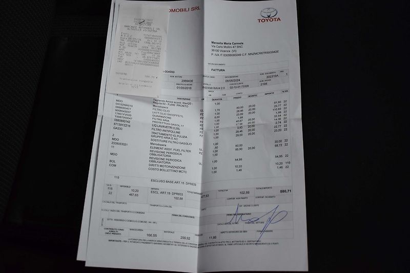 Toyota RAV4 2.0 D-4D 105kW*PO ROZVODECH* - fotka 32 z 44