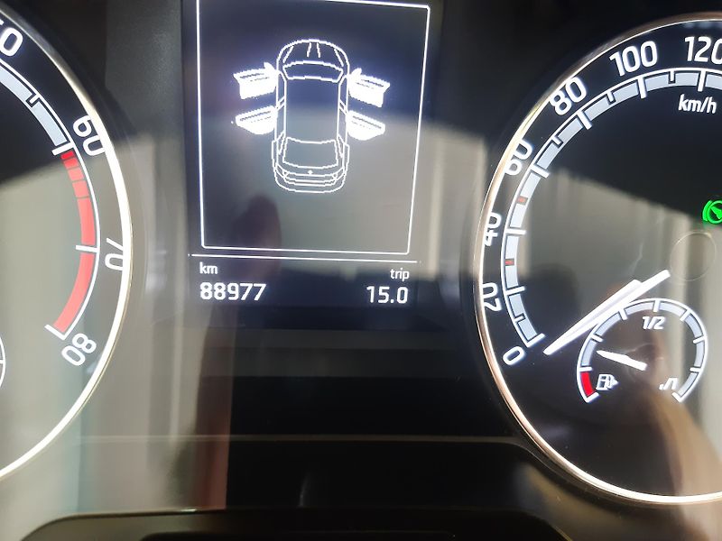 Škoda Rapid 1.0 i 81KW DIGIKLIMA NAVI DSG  - fotka 19 z 26