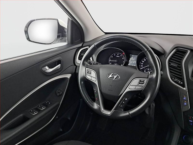 Hyundai Santa Fe (2017) 2.4 GDI, 4X4, Navi, Tempomat - fotka 7 z 18