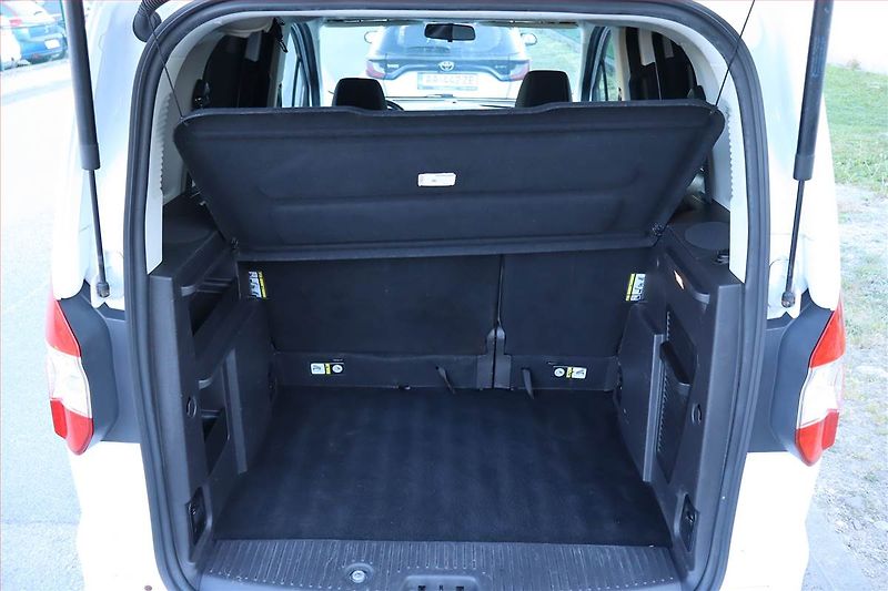 Ford Tourneo Courier (2018) Trend 1.5 TDCI, 5Míst, SR, DPH - fotka 14 z 18