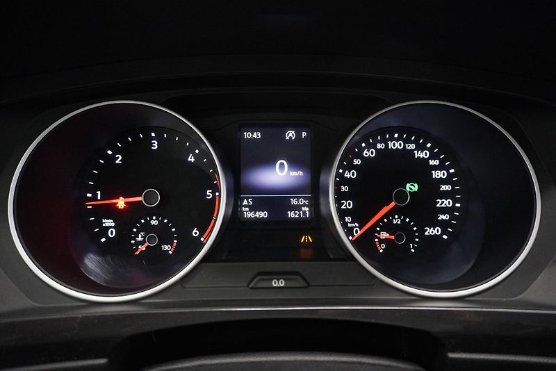 Volkswagen Tiguan 2.0 TDi 110kW DSG7 - fotka 19 z 38