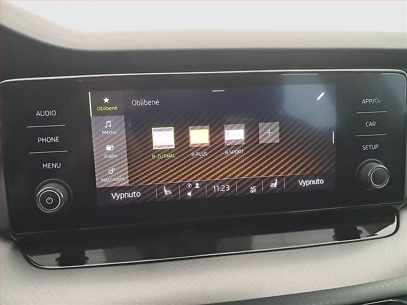 Škoda Octavia (2023) Ambition 2.0 TDI, ČR,1.maj - fotka 12 z 19
