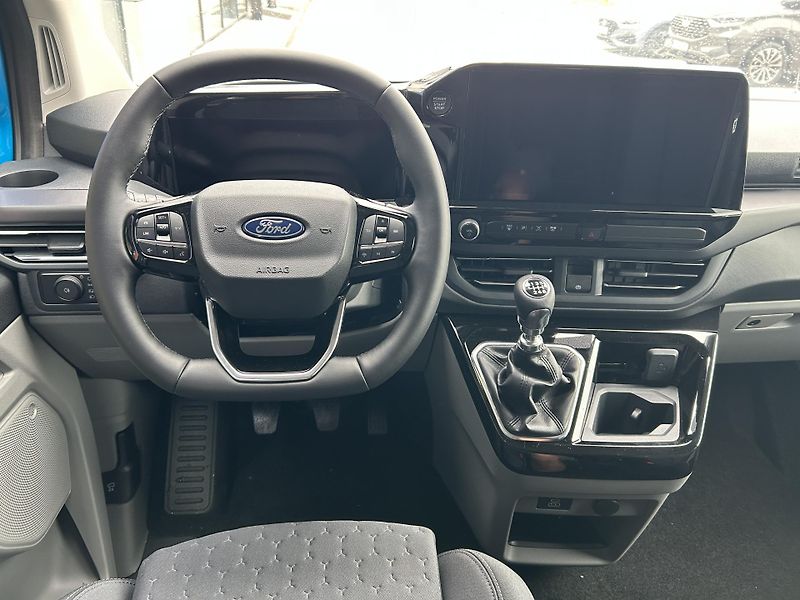 Ford Tourneo Custom Titanium L2 2.0 EcoBlue 110 kW - fotka 11 z 31
