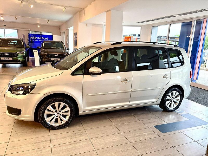 Volkswagen Touran (2011) 2.0 TDI KLIMA TEMPOMAT - fotka 8 z 15