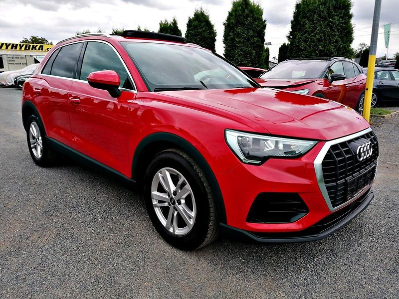Audi Q3 (2021) 2.0 35 TDi S-Tronic,Kůže,Pano - fotka 4 z 39