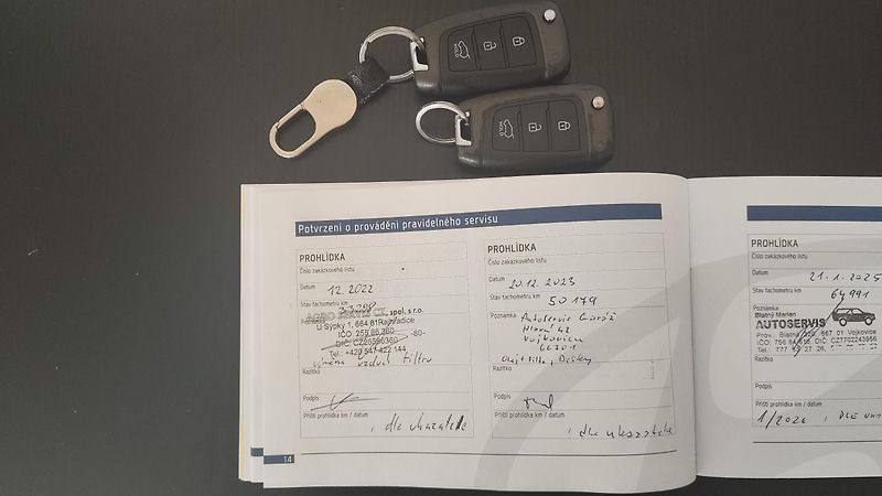 Hyundai i30 (2019) - fotka 12 z 13