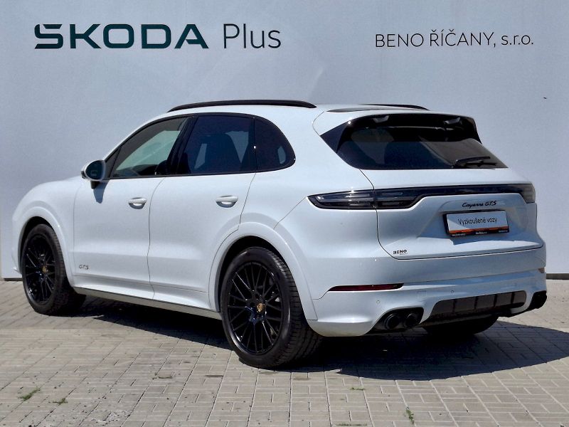 Porsche Cayenne (2023) GTS 4,0 338kW - fotka 17 z 35
