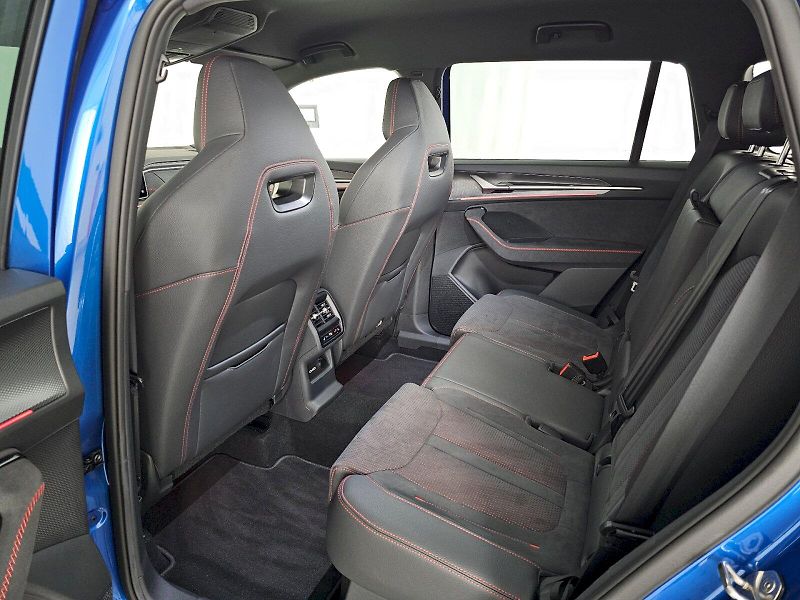 Škoda Kodiaq (2025) RS 2.0TSI 195kW 4X4 WEBASTO TA - fotka 7 z 34