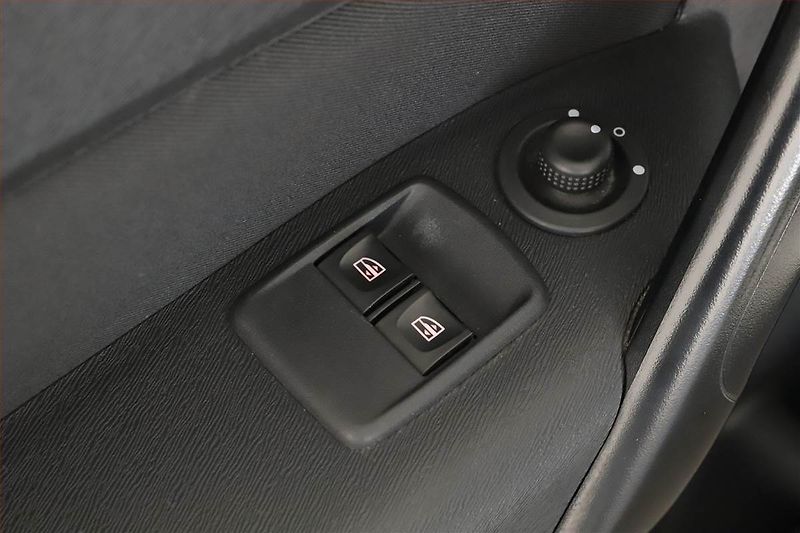 Renault Kangoo (2021) Zen 1.5 dCi, 5Míst, ČR, 1Maj - fotka 10 z 12