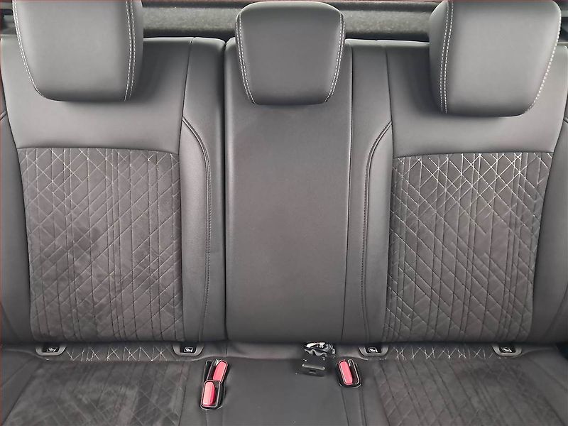 Suzuki Vitara (2019) Premium 1.4 BoosterJet, Kůže - fotka 10 z 16