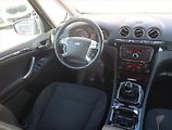 Ford Galaxy (2010) Ghia 2.0 TDCi, 7 míst - náhled 7