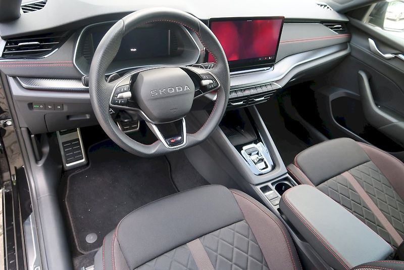 Škoda Octavia (2026) Combi 2,0 TSi/195 kW DSG - fotka 6 z 32