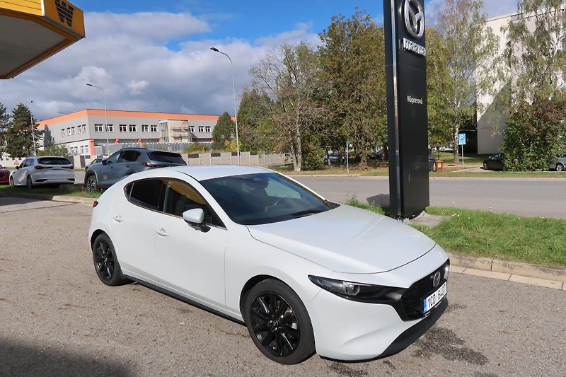 Mazda 3 2,0 X186 AT AWD, Bose,360°kam. - fotografie inzerátu