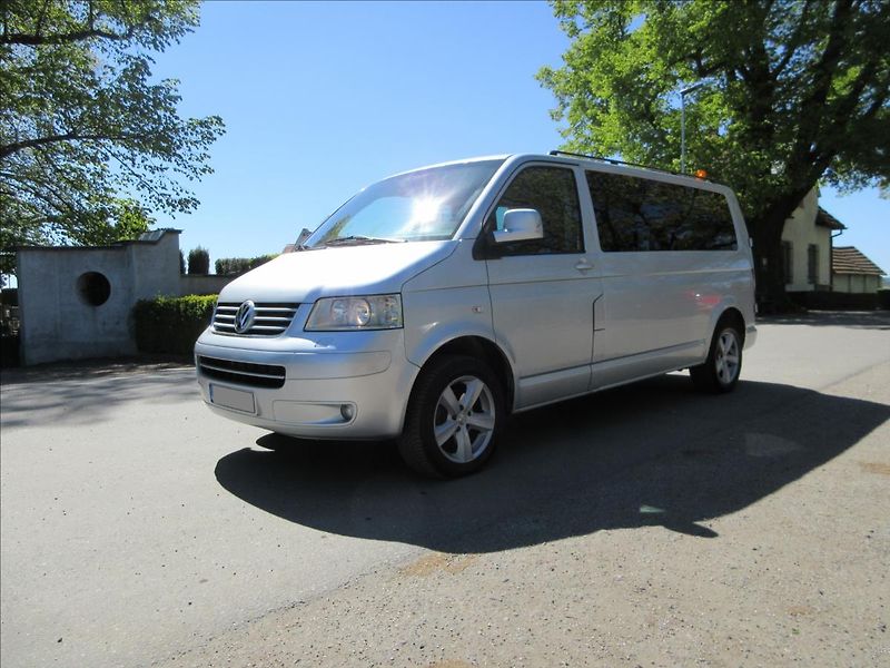 Volkswagen Caravelle 2,5 TDi 128Kw, 4x4, 7míst, Lon - fotka 2 z 30