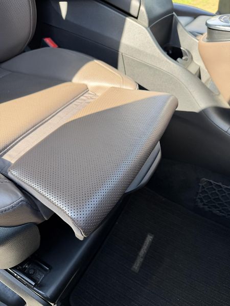 Mercedes-Benz Třídy V (2022) EXCLUSIVE 300d 4M AMG/AIR - fotka 21 z 52