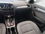 Audi A4 (2015) Attraction 2.0 TDI, Automat - náhled 8