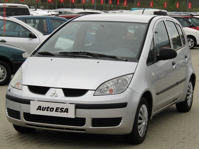 Mitsubishi Colt (2004) 1.1i, TZ - fotka 3 z 14