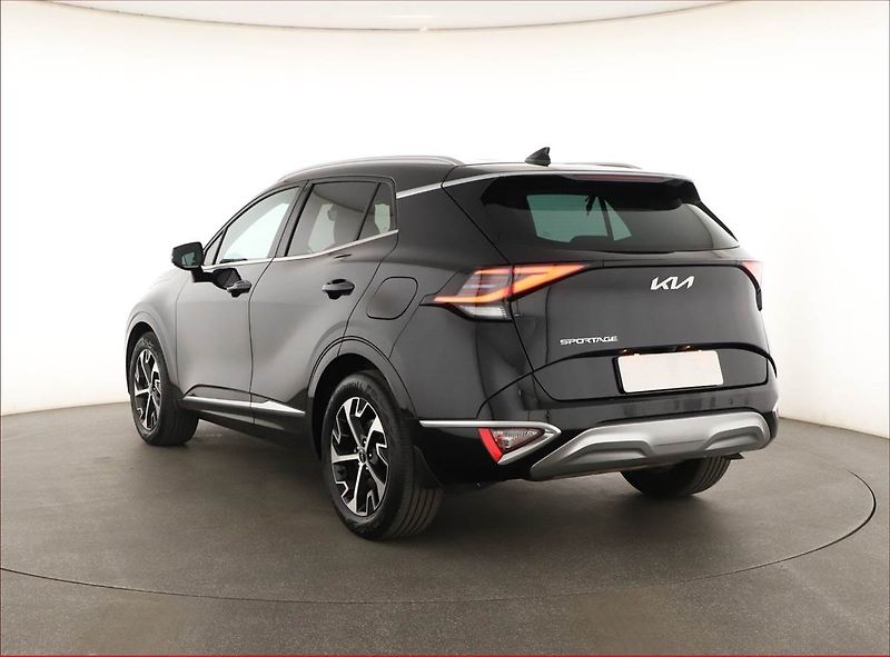 Kia Sportage (2023) 1.6 T-GDI - fotka 4 z 20