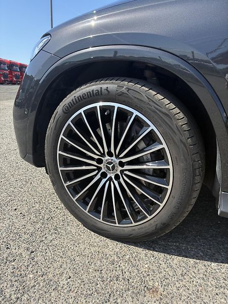 Mercedes-Benz GLC (2025) 220d 4MATIC - fotka 9 z 15