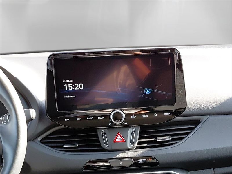 Hyundai i30 1,0   1.0 T-GDi Smart - fotka 15 z 22