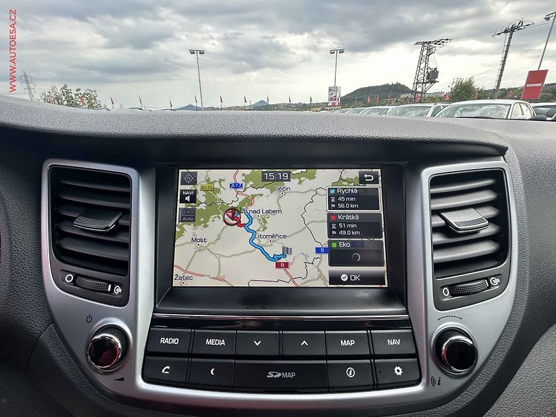 Hyundai Tucson (2016) 1.7CRDi, 2.maj,ČR, Navi - fotka 16 z 19