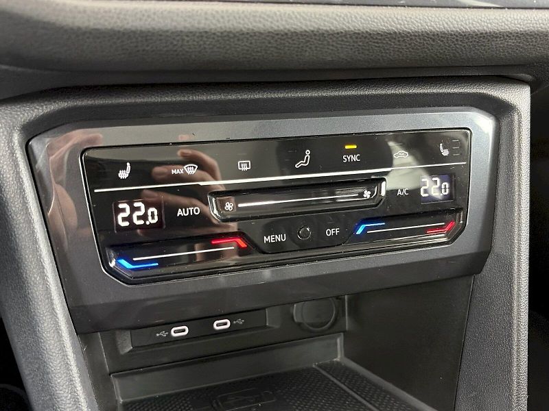 Volkswagen Tiguan Allspace (2022) Life 1.5 TSI 110kW - fotka 19 z 31
