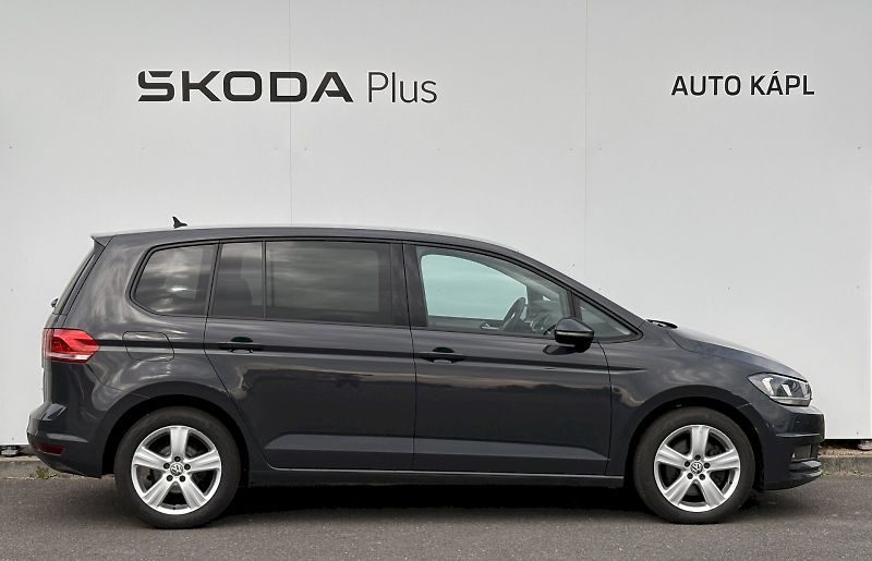 Volkswagen Touran (2018) 1.6 TDI 85kW - fotka 6 z 24