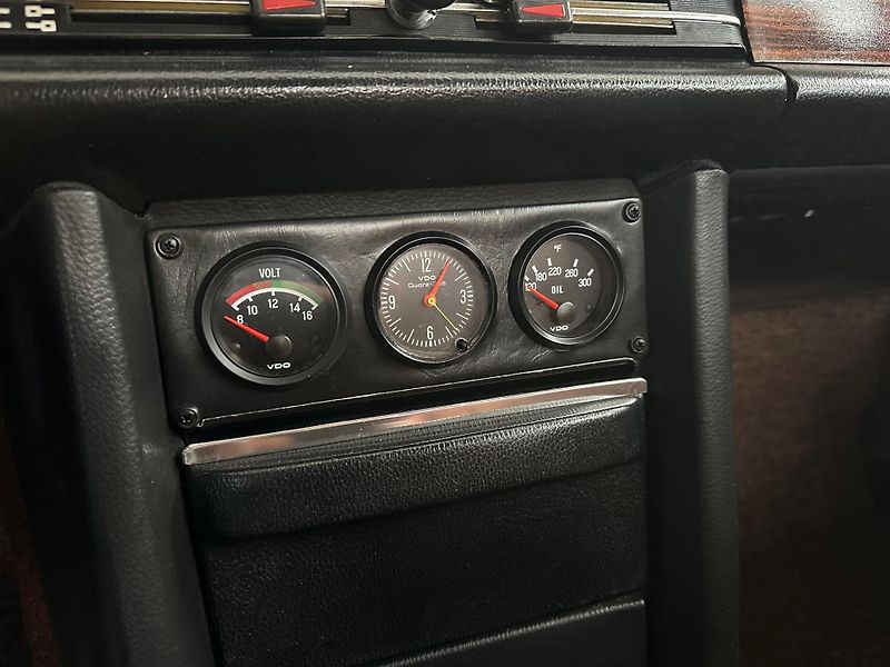 Mercedes-Benz 115 (1973) 114 280E AMG - fotka 18 z 28