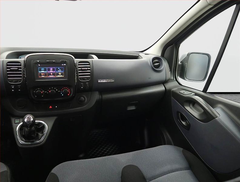 Opel Vivaro (2016) 1.6 BiCDTI, Bus, 9Míst - fotka 8 z 19