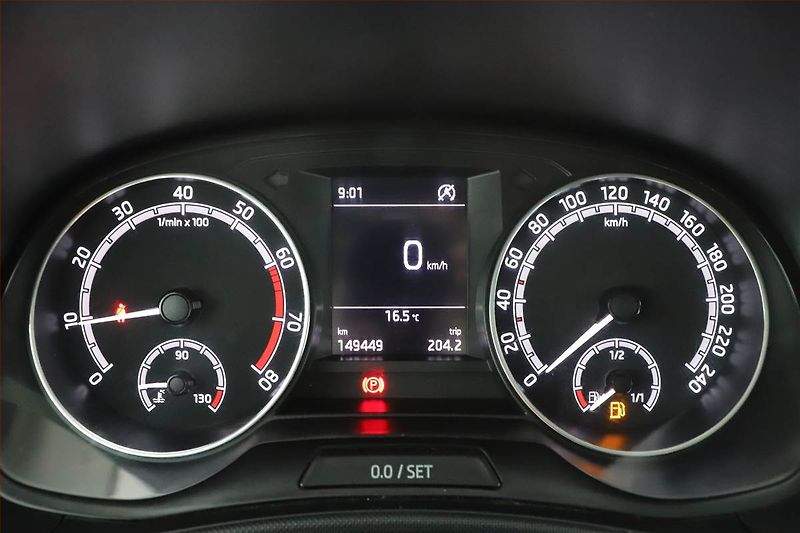 Škoda Fabia (2022) Ambition 1.0 TSI, ČR,1.maj - fotka 12 z 14