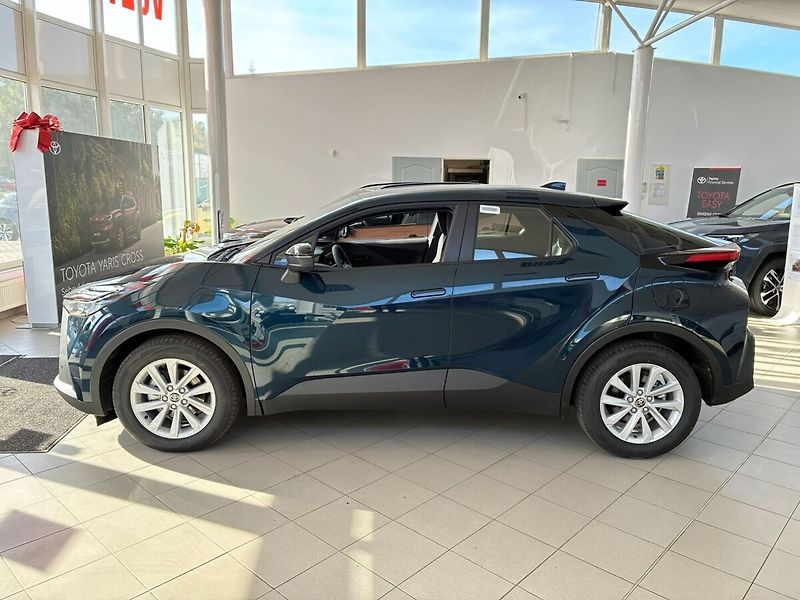 Toyota C-HR Comfort 1,8 Hybrid 140 - fotka 4 z 7
