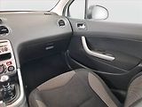 Peugeot 308 (2012) 1.6 HDi, 7 míst, po STK - náhled 8