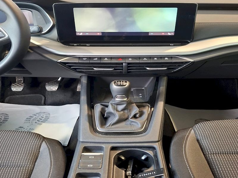 Škoda Octavia (2024) COMBI SELECTION 2.0TDI 85KW 6M - fotka 23 z 39