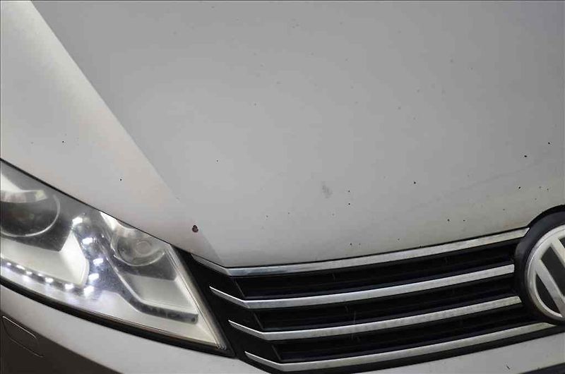 Volkswagen Passat (2012) VARIANT 2,0 TDI - fotka 7 z 26