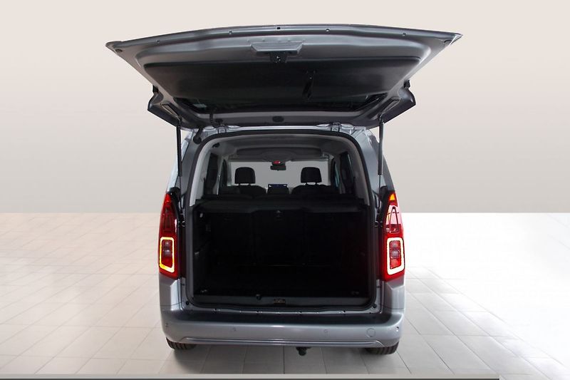 Opel Combo (2026) Edition Plus L1H1 1.2 TURBO (8 - fotka 10 z 33