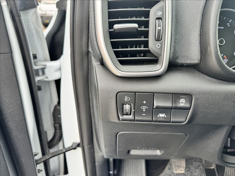 Kia Sportage 1,6 - fotka 9 z 11