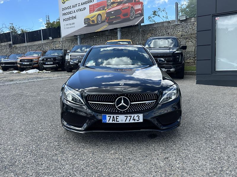 Mercedes-Benz Třídy C (2018) Mercedes-Benz C 43 AMG 2018 - fotka 2 z 20