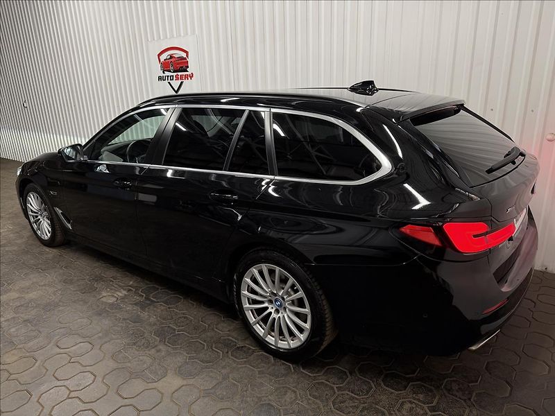 BMW Řada 5 530E XDRIVE ACC LASER TAŽNÉ - fotka 6 z 47