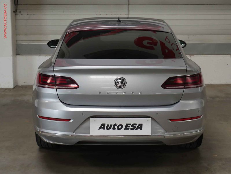 Volkswagen Arteon (2019) 2.0TDi, Elegance, LED - fotka 5 z 20