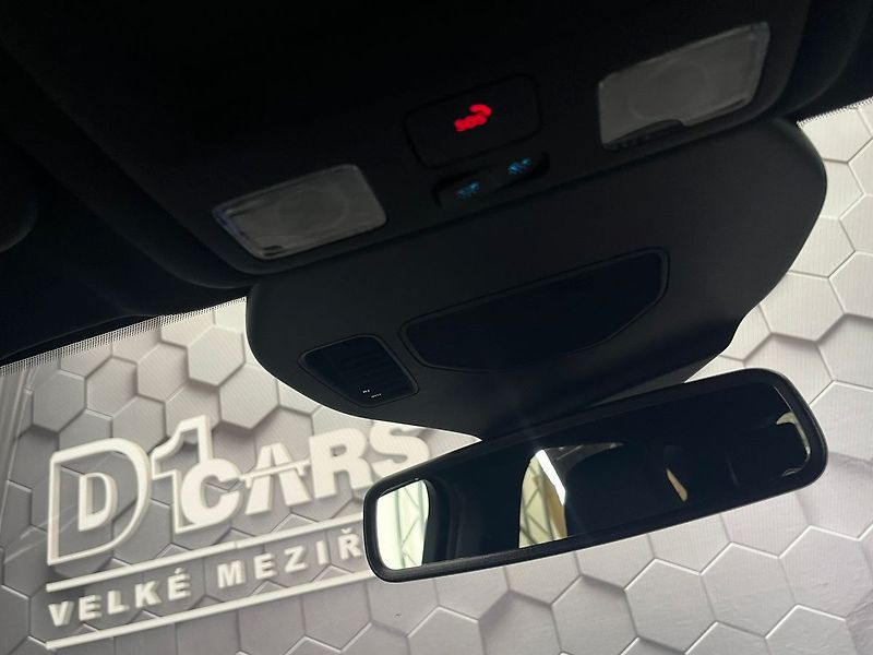 Ford Kuga 2.5 HEV 4x4  ST-LINE X - fotka 31 z 51
