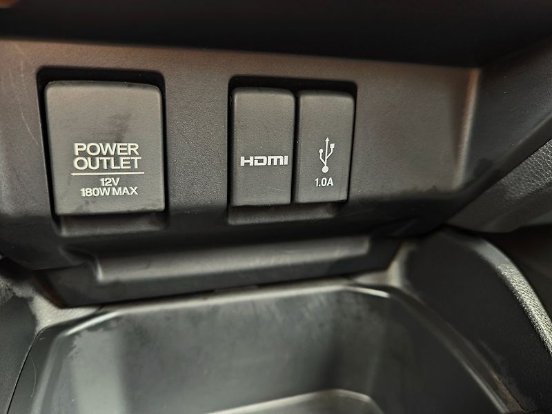 Honda Jazz (2018) 1.5 i-VTEC Dynamic Kamera 96kW - fotka 30 z 44