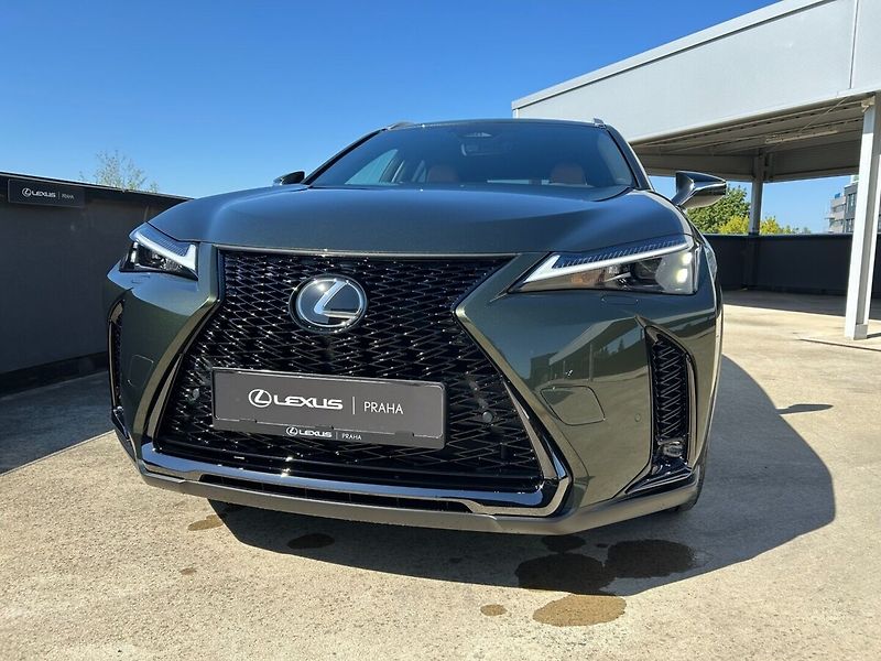 Lexus UX 300h 300h 2.0 HEV F SPORT DESIGN - fotka 4 z 11