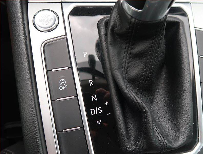 Volkswagen Passat (2016) Comfortline 2.0 TDI, Automat - fotka 12 z 14