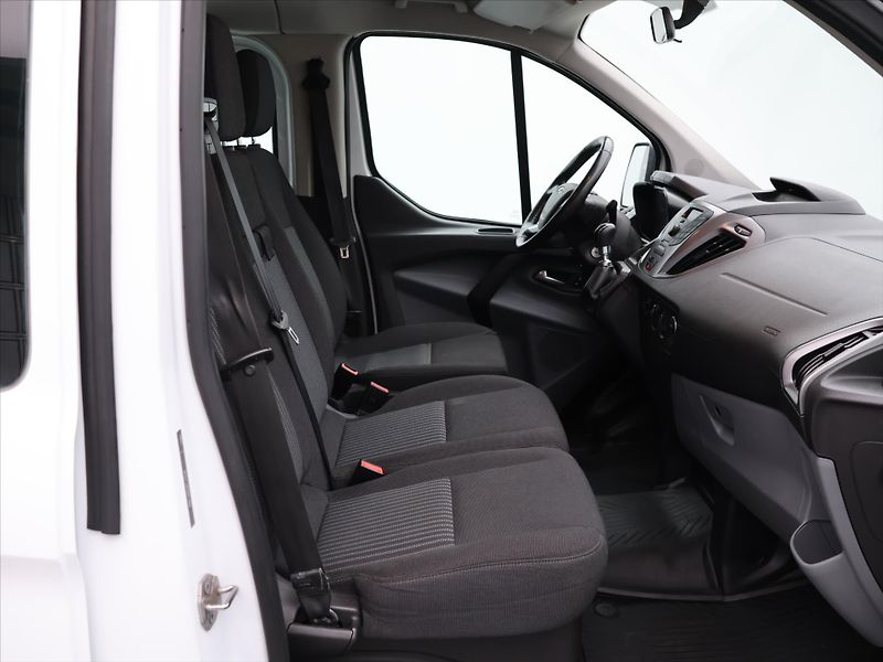 Ford Transit Custom 2,0 TDCi 96kW 6-Míst CZ DPH - fotka 12 z 28