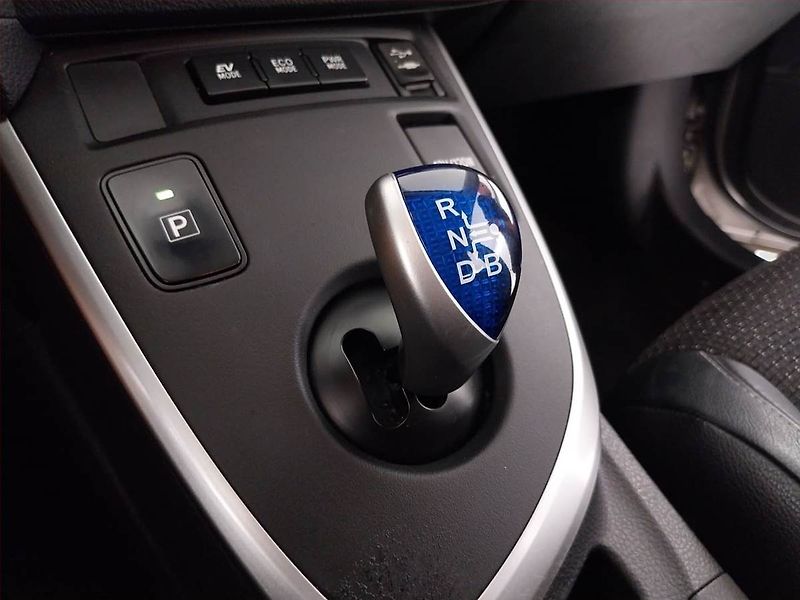 Toyota Auris (2014) Hybrid, Automat, Kůže, Navi - fotka 13 z 20